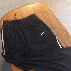 Nike jogging pants